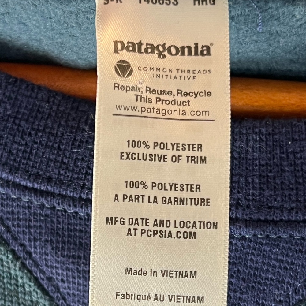 Patagonia Men's Blue Brisker Sweater - Picture 3 of 5